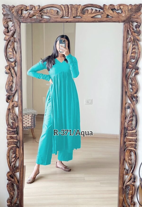 Aqua Naira Cut Kurta Pant