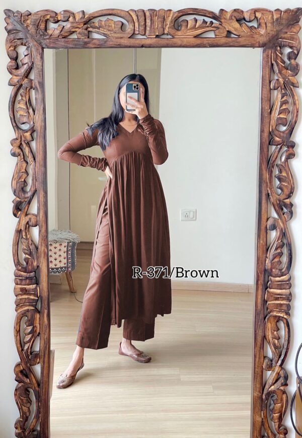 Brown Naira Cut Kurta Pant