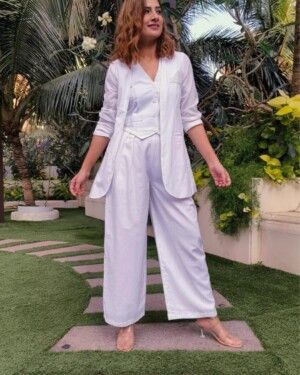 Stylish White 3-piece Suit