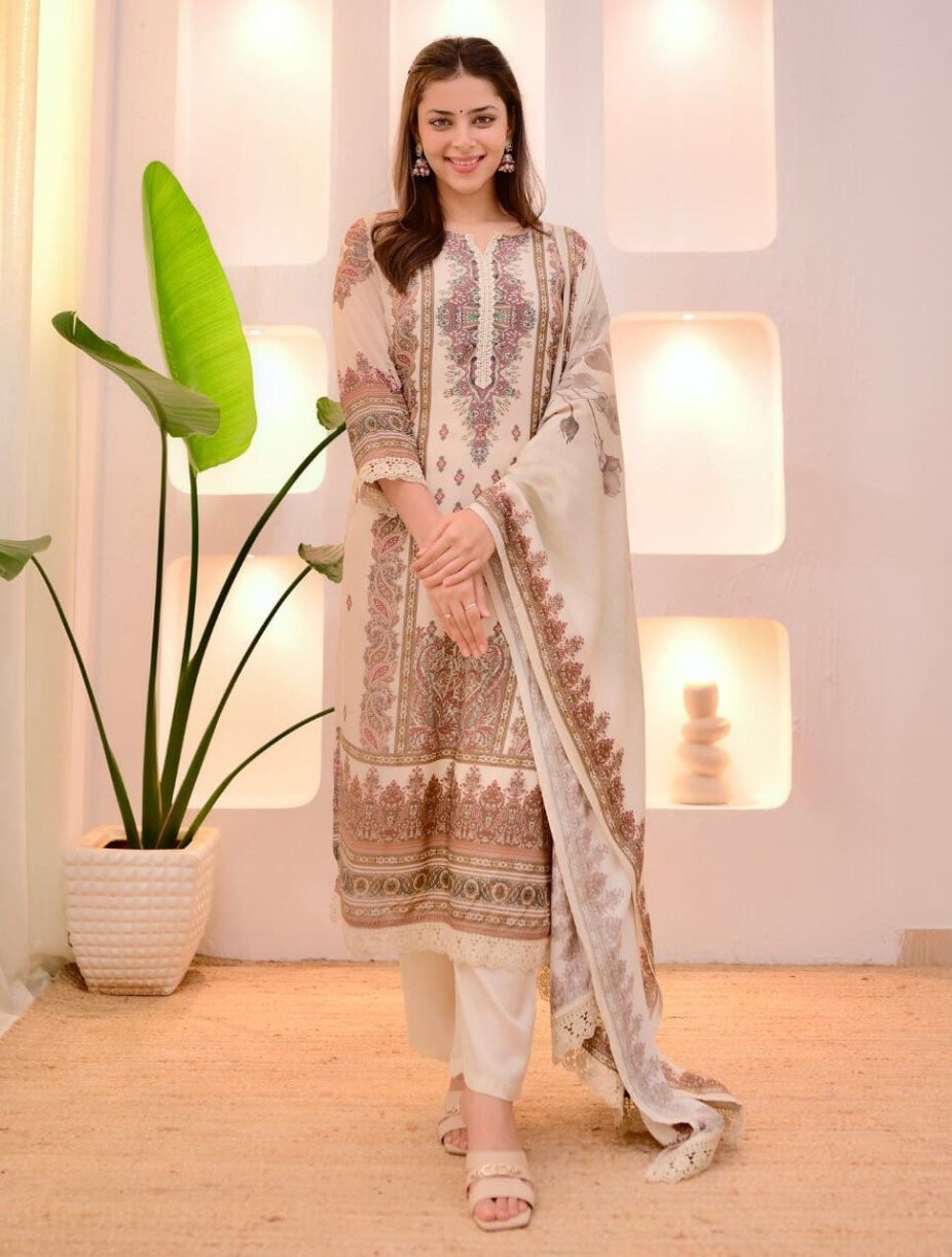 Traditional Kurti Pant Dupatta Set