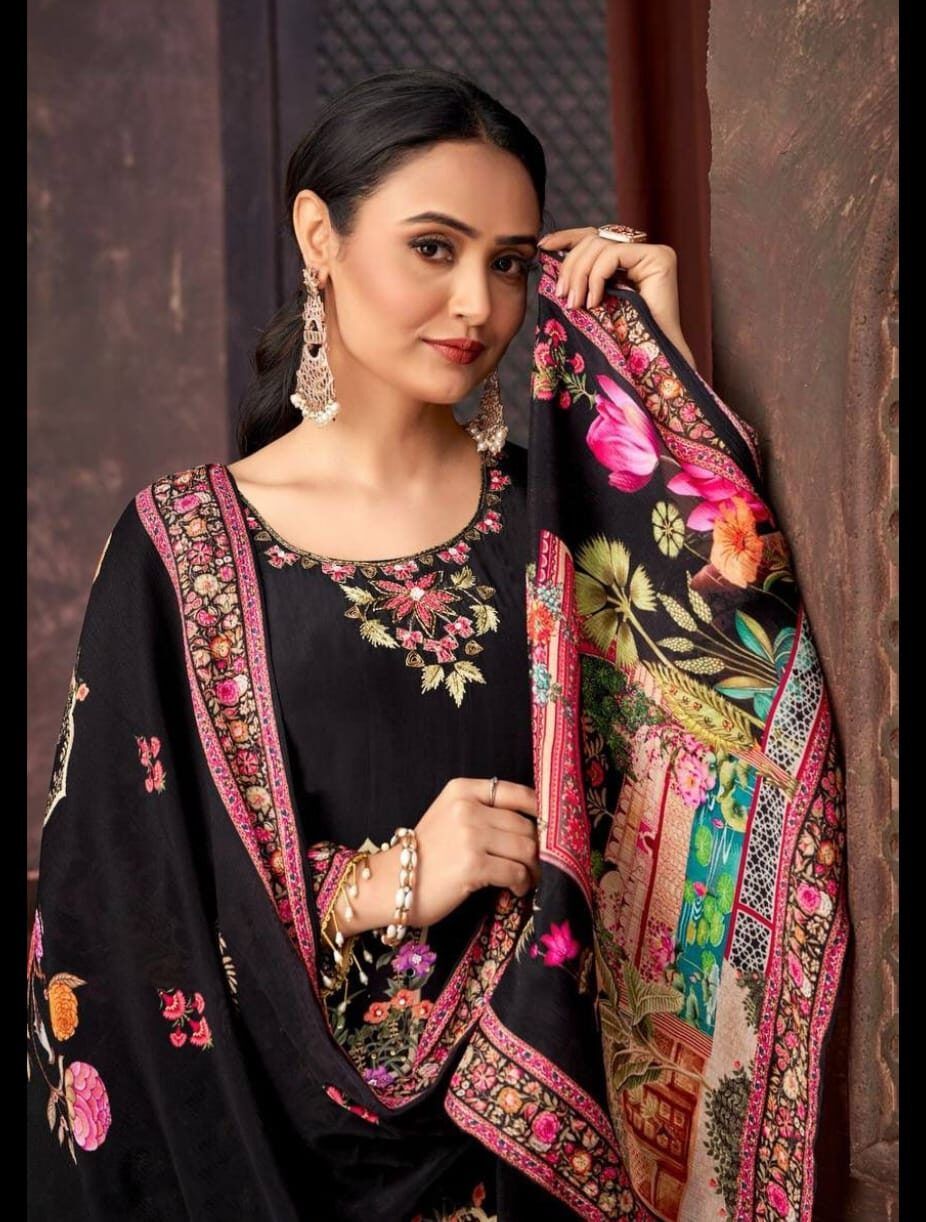 Handwork Fancy Salwar Suit - Image 5